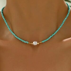New Turquoise Beaded Necklace with Pearl Accent